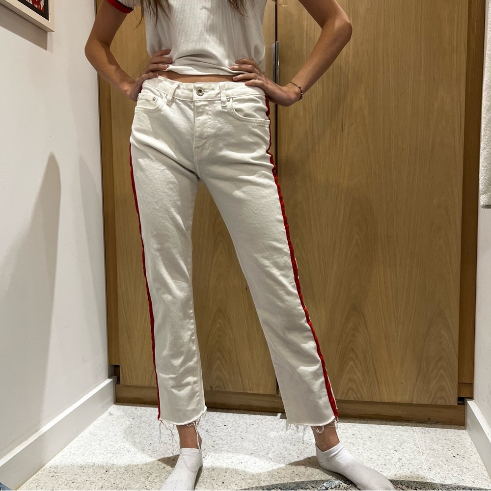White denim jeans